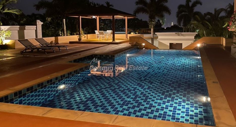 Villa en venta de 4 habitaciones en Bang Lamung, Chonburi