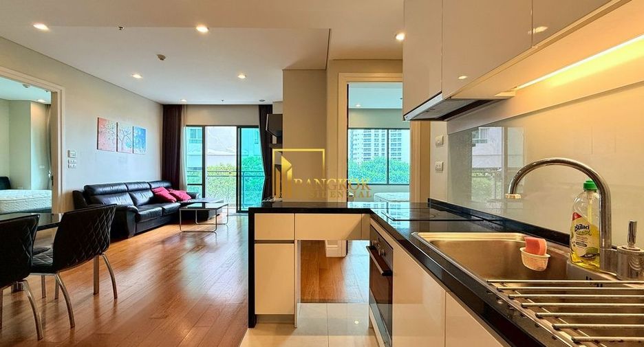 For rent 2 bedrooms condo in Khlong Toei, Bangkok
