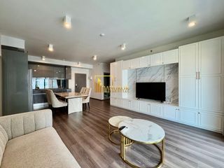 For rent and for sale 2 bedrooms condo in Huai Khwang, Bangkok