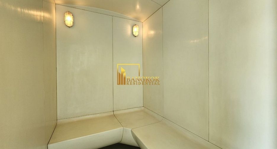 For rent and for sale 2 bedrooms condo in Khlong Toei, Bangkok