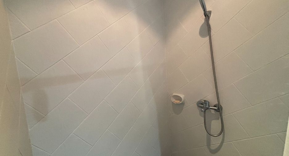 For sale 1 bed condo in Mueang Rayong, Rayong