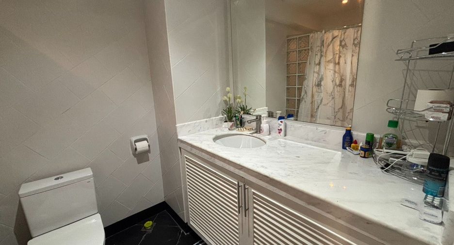 For sale 1 bed condo in Mueang Rayong, Rayong