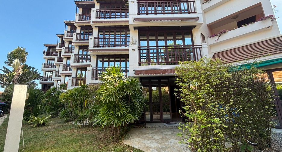 For sale 1 bed condo in Mueang Rayong, Rayong