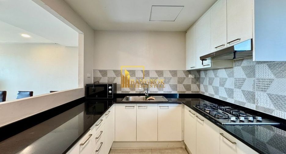 Wohnung zur Miete und zum Kauf mit 3 Zimmer in Watthana, Bangkok