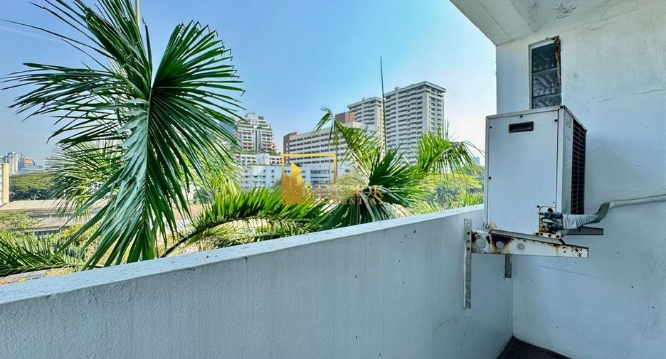 Wohnung zur Miete und zum Kauf mit 3 Zimmer in Watthana, Bangkok