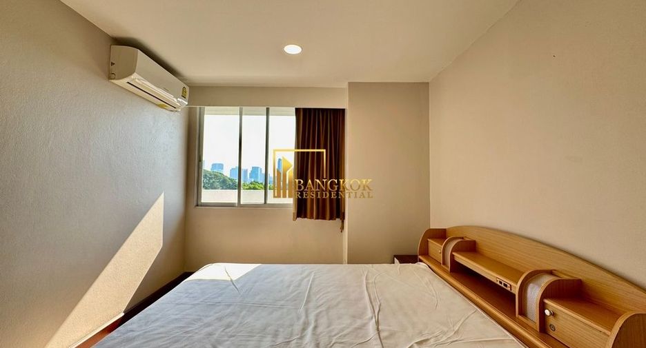 Wohnung zur Miete und zum Kauf mit 3 Zimmer in Watthana, Bangkok