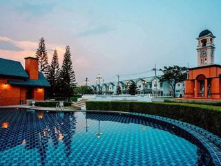 Haus zur Miete mit 3 Zimmer in Bang Lamung, Chonburi