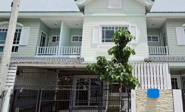 À louer 3 chambres maison à Bang Lamung, Chonburi
