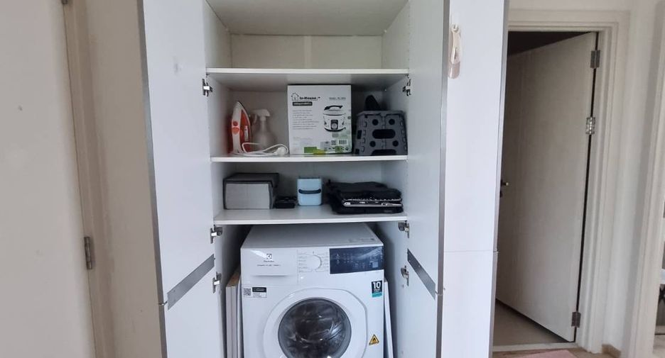 For rent 2 bedrooms condo in Mueang Phuket, Phuket
