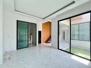 出售 4 卧室 别墅 在 Mueang Krabi, Krabi