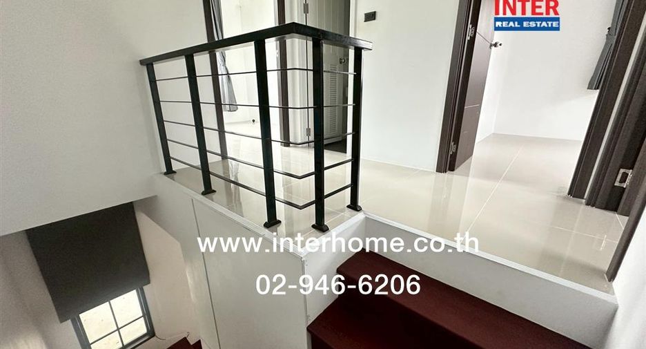 For sale 4 ベッドルーム townhouse in Khlong Luang, Pathum Thani
