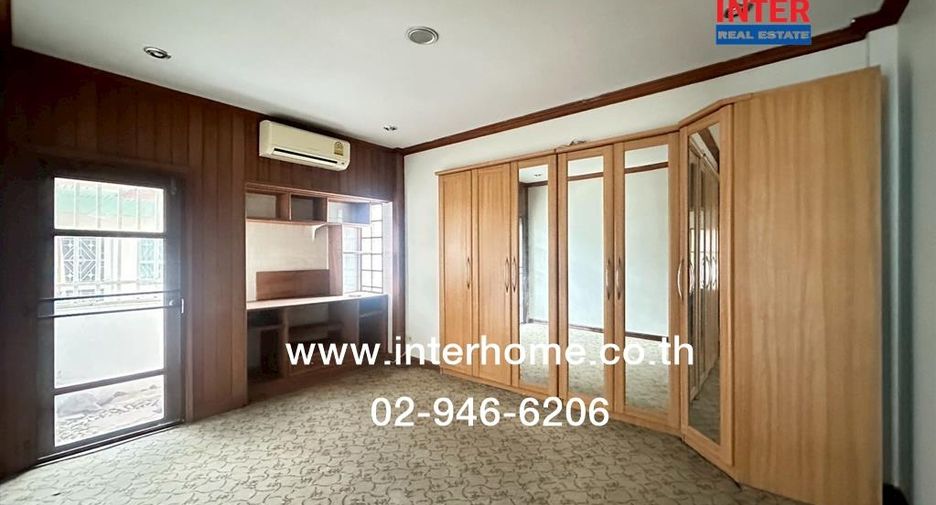 For sale 4 bedrooms house in Phra Nakhon Si Ayutthaya, Phra Nakhon Si Ayutthaya
