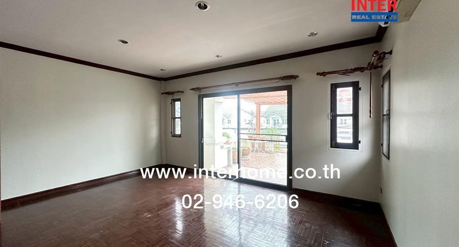 For sale 4 bedrooms house in Phra Nakhon Si Ayutthaya, Phra Nakhon Si Ayutthaya