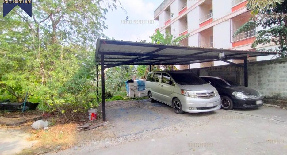 For sale 6 bedrooms house in Nong Chok, Bangkok