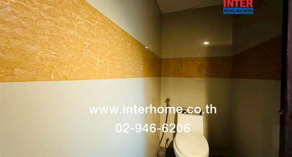 Reihenhaus zum Kauf mit 2 Zimmer in Suan Luang, Bangkok