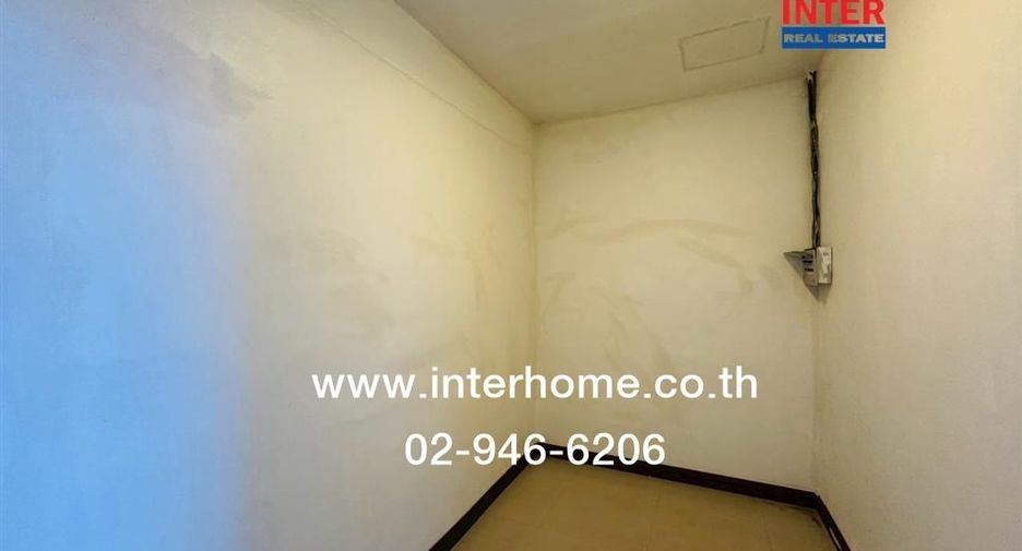 Reihenhaus zum Kauf mit 2 Zimmer in Suan Luang, Bangkok