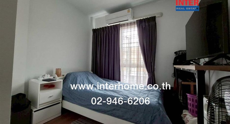 Casa adosada en venta de 3 habitaciones en Bang Bua Thong, Nonthaburi