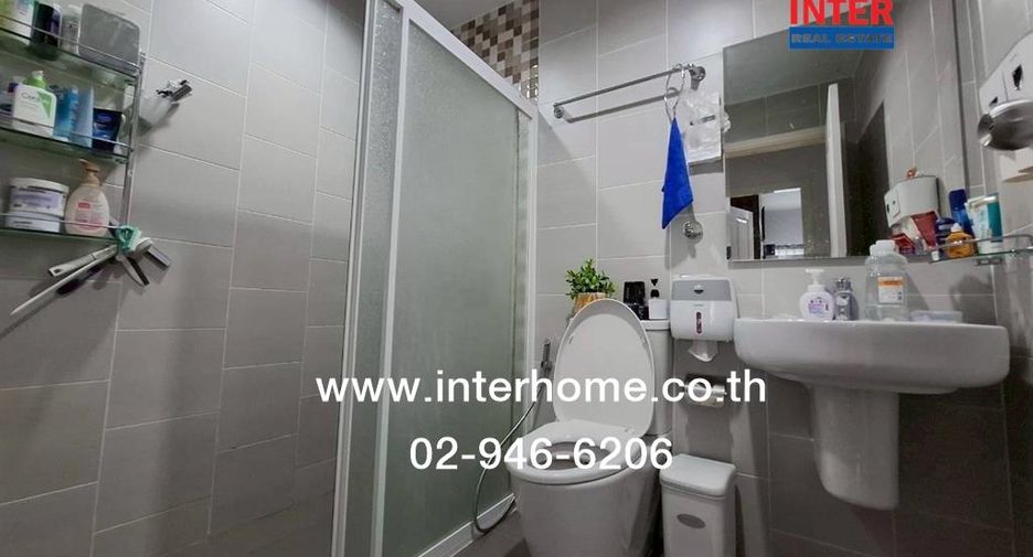 Casa adosada en venta de 3 habitaciones en Bang Bua Thong, Nonthaburi