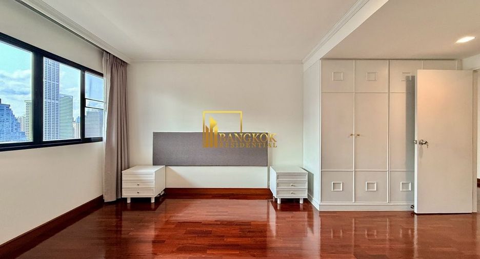 À louer 4 chambres appartement à Watthana, Bangkok