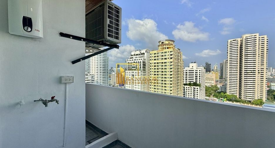 À louer 4 chambres appartement à Watthana, Bangkok