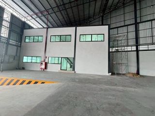 出租 仓库 在 Si Racha, Chon Buri