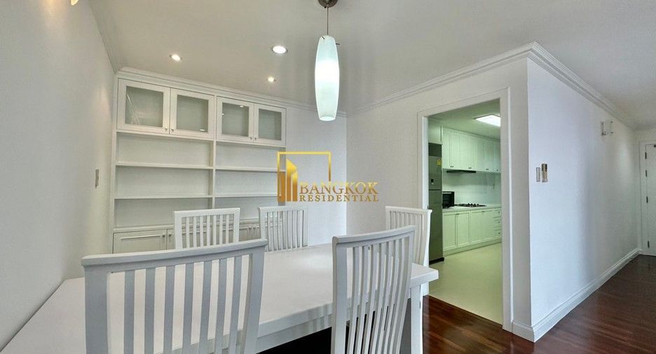For rent 3 bedrooms condo in Khlong Toei, Bangkok