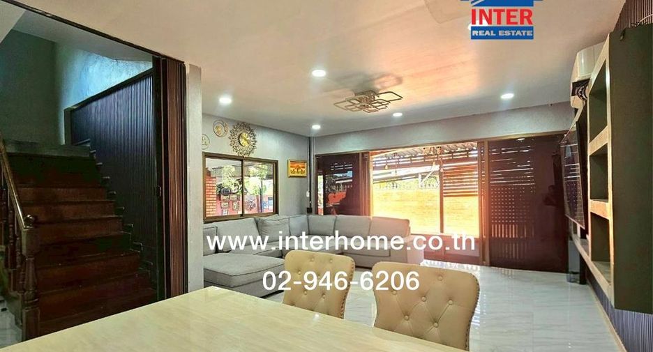 For sale 6 bedrooms house in Khan Na Yao, Bangkok