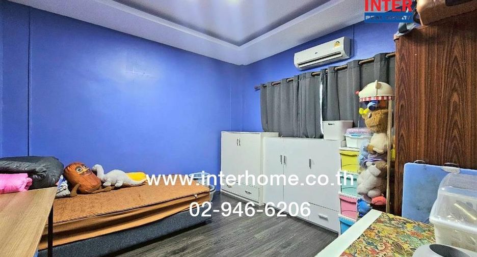 For sale 6 bedrooms house in Khan Na Yao, Bangkok