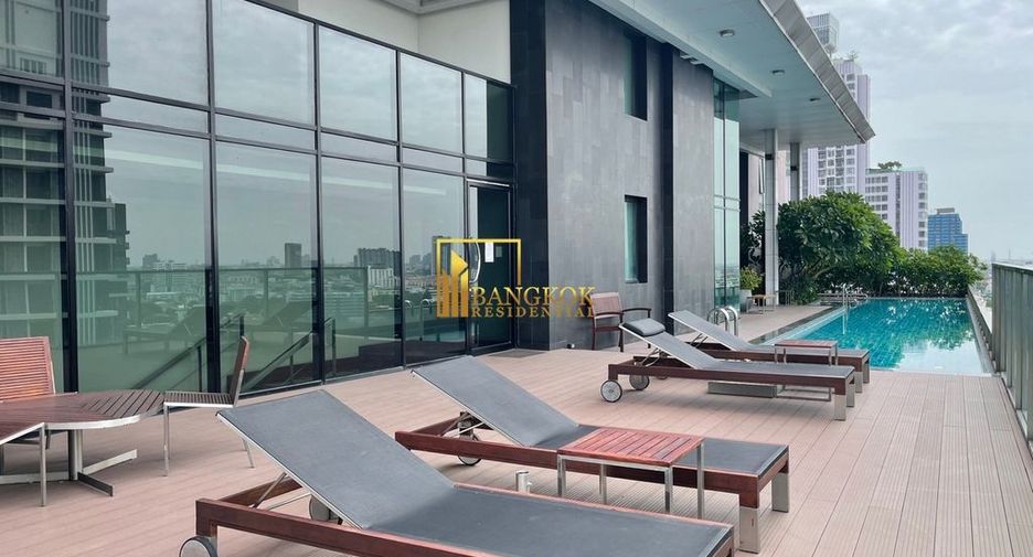For rent 2 bedrooms condo in Watthana, Bangkok