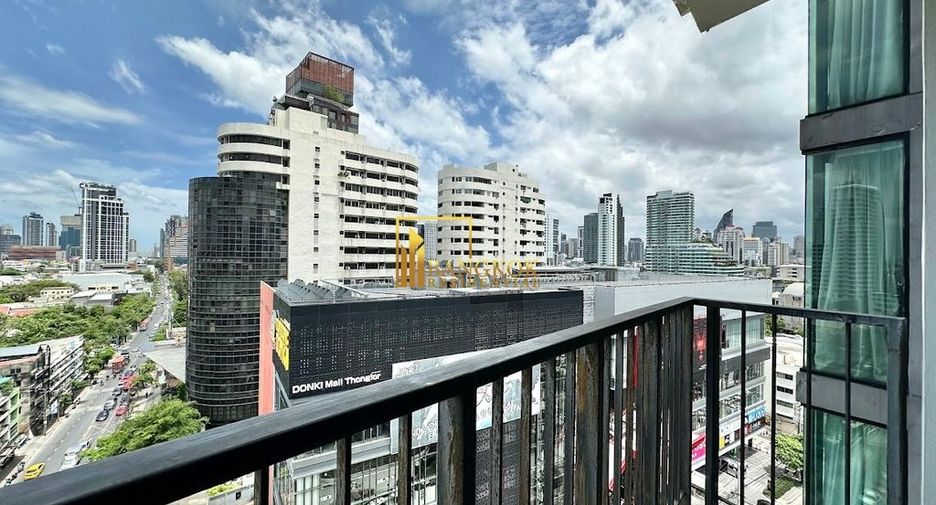 For rent 2 bedrooms condo in Watthana, Bangkok