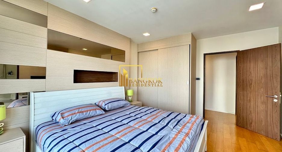 For rent 2 bedrooms condo in Watthana, Bangkok
