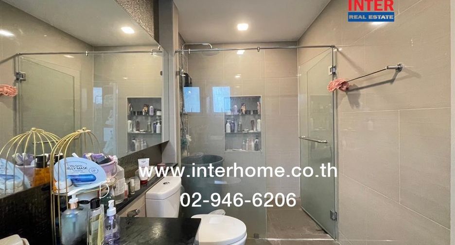 For sale 3 bedrooms house in Lat Krabang, Bangkok