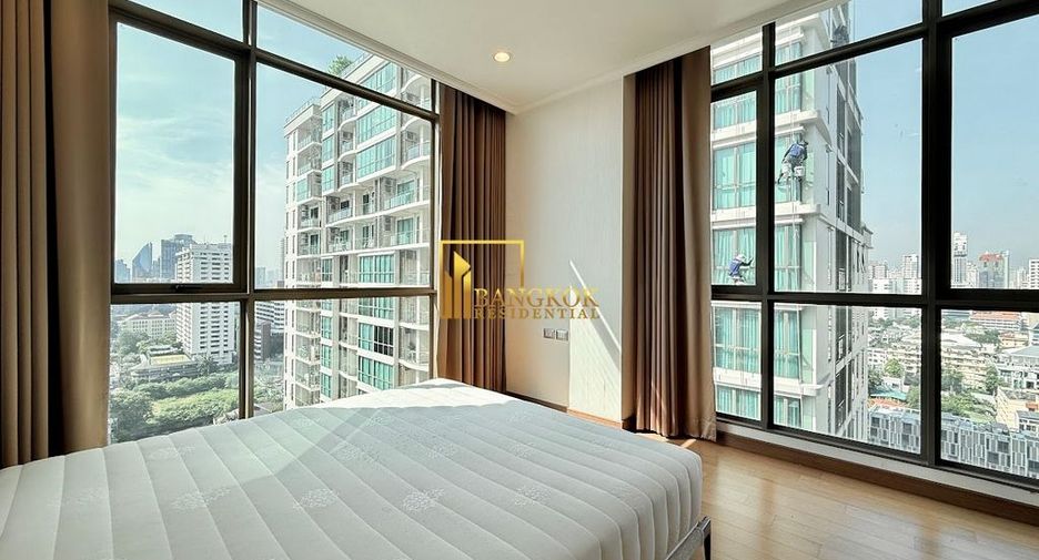 For rent 2 bedrooms condo in Watthana, Bangkok