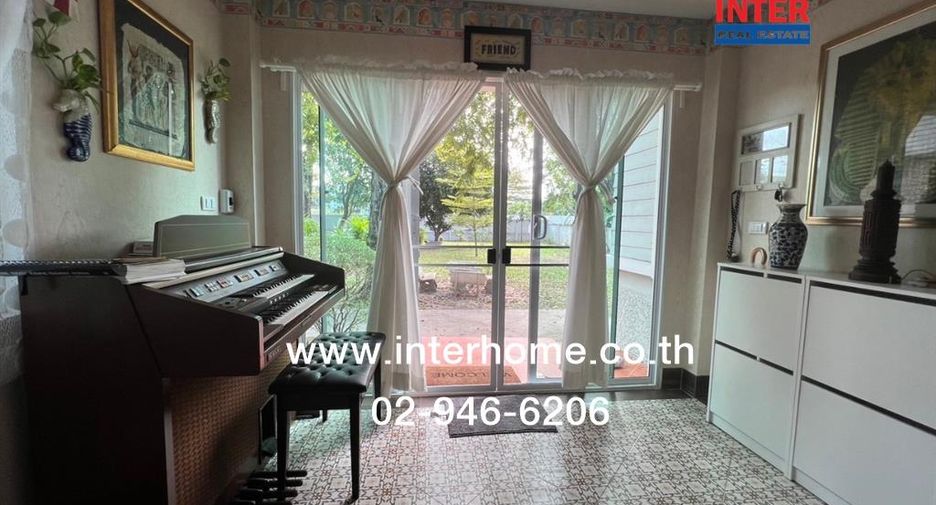 Casa en venta de 7 habitaciones en Mueang Pathum Thani, Pathum Thani
