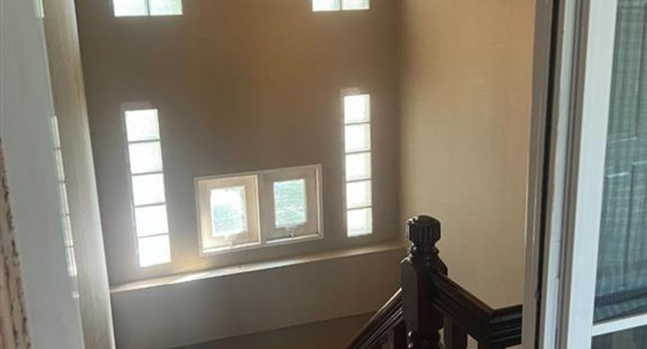 Аренда и продажа 4 спальни дом в Mueang Pathum Thani, Патумтани
