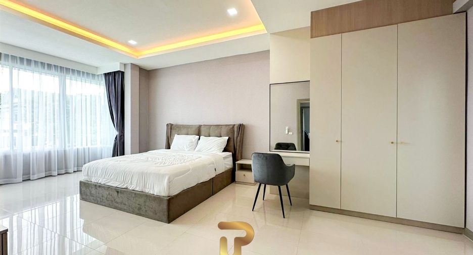 Villa en venta de 5 habitaciones en Bang Lamung, Chonburi