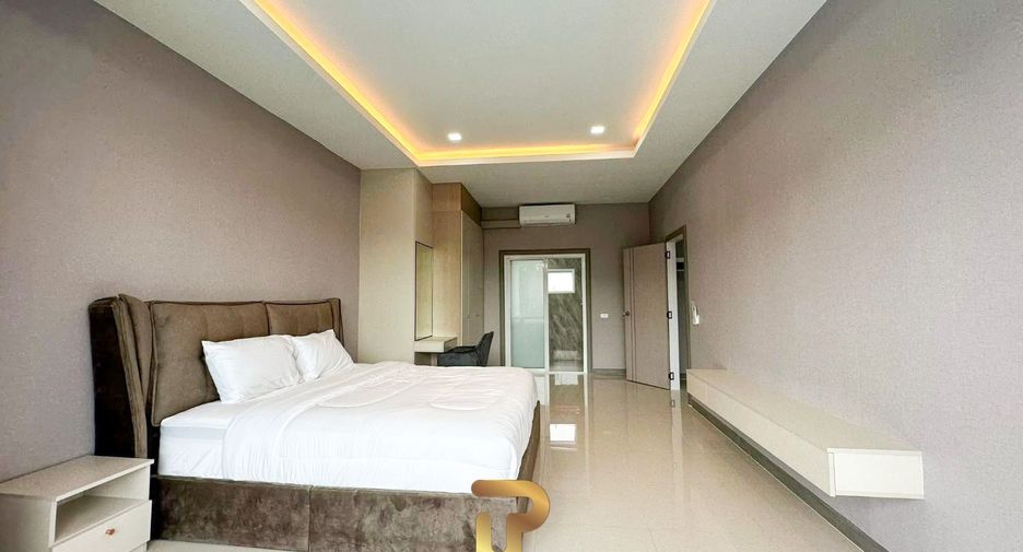 Villa en venta de 5 habitaciones en Bang Lamung, Chonburi