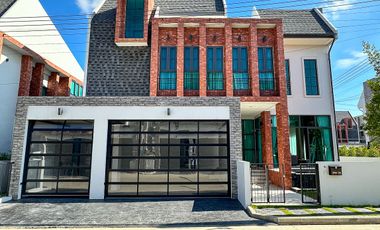 Продажа 4 спальни дом в Сан Саи, Чианг Маи