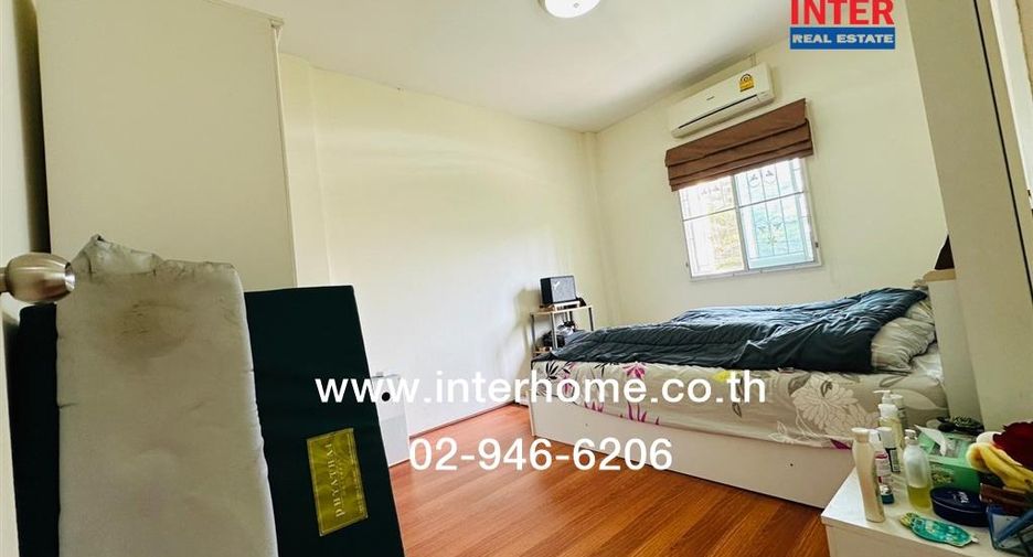 Reihenhaus zum Kauf mit 3 Zimmer in Sai Mai, Bangkok