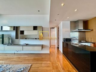 For rent and for sale 2 bedrooms condo in Yan Nawa, Bangkok