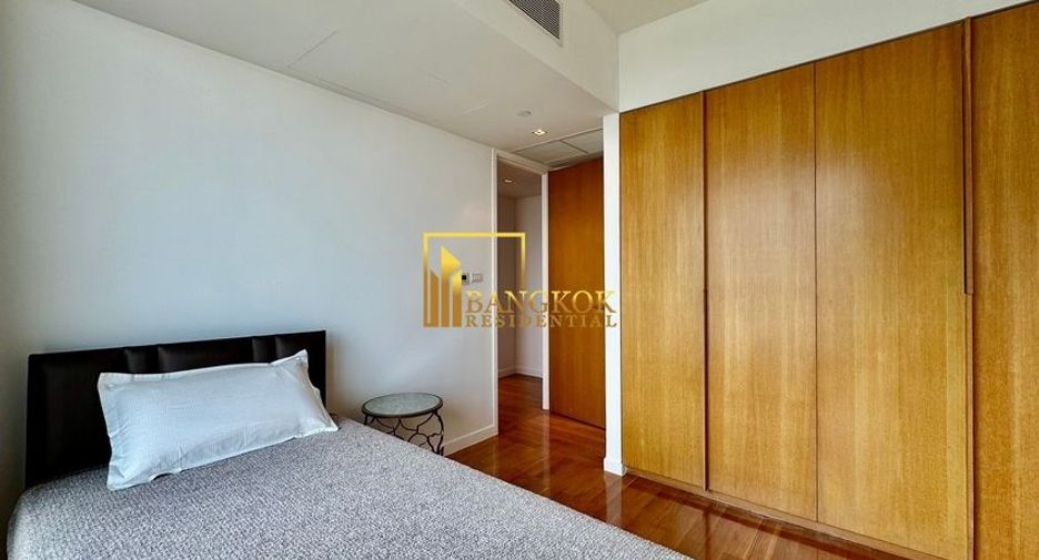For rent and for sale 2 bedrooms condo in Yan Nawa, Bangkok