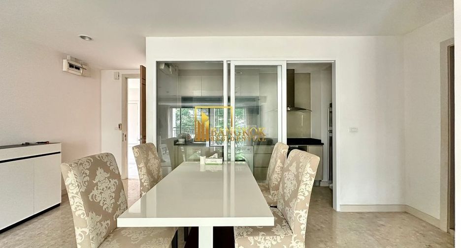 For rent そして for sale 2 ベッドルーム condo in Khlong Toei, Bangkok