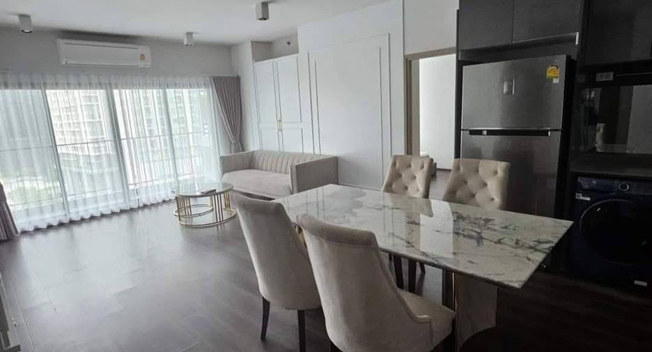 À louer et à vendre 2 chambres condo à Huai Khwang, Bangkok