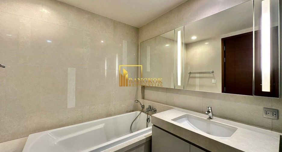 For rent and for sale 1 bed condo in Watthana, Bangkok