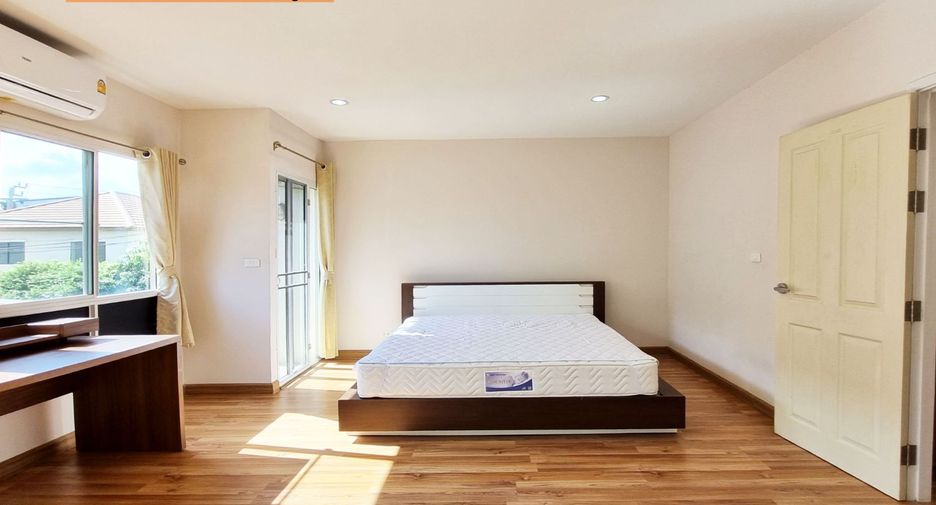Reihenhaus zur Miete mit 2 Zimmer in Suan Luang, Bangkok