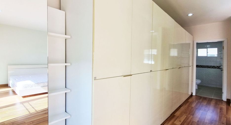 Reihenhaus zur Miete mit 2 Zimmer in Suan Luang, Bangkok