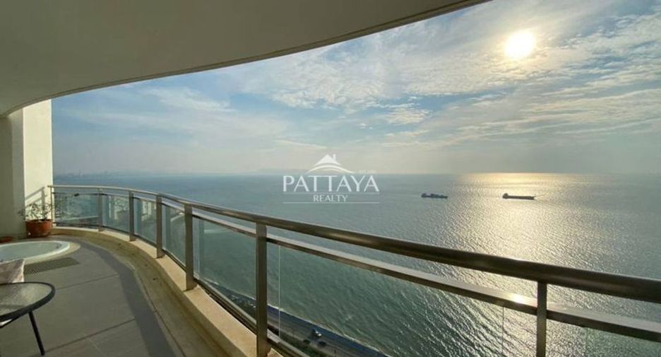 For sale 3 ベッドルーム condo in Bang Lamung, Chonburi