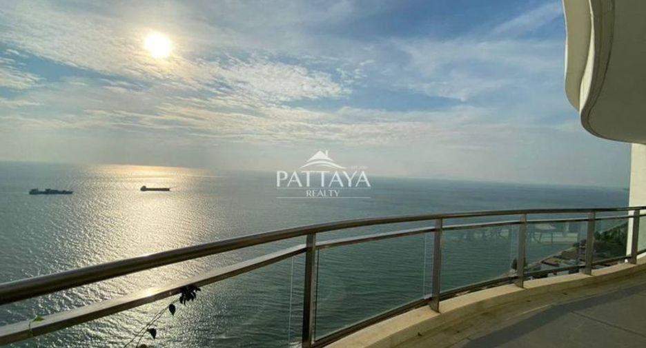 For sale 3 ベッドルーム condo in Bang Lamung, Chonburi