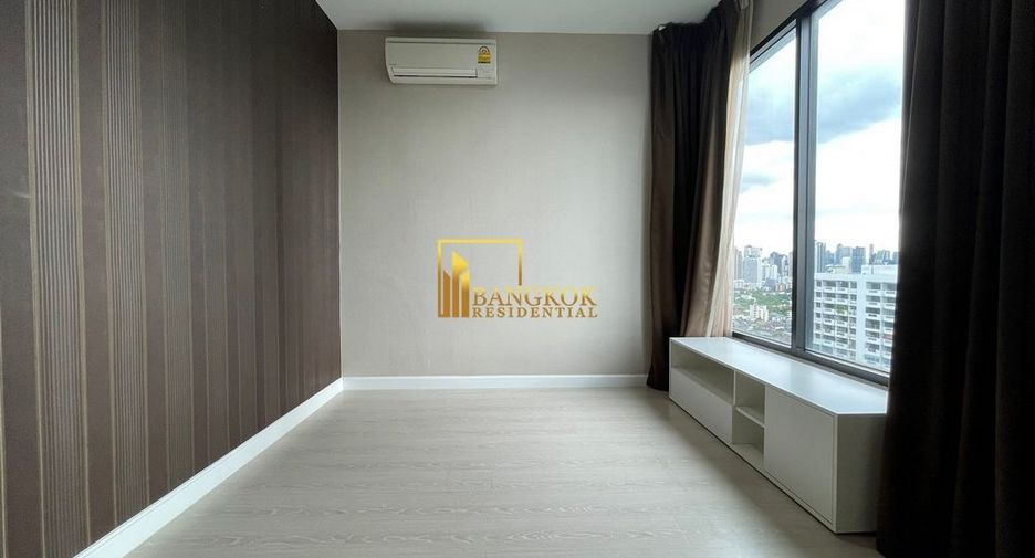 For rent and for sale 3 bedrooms condo in Watthana, Bangkok