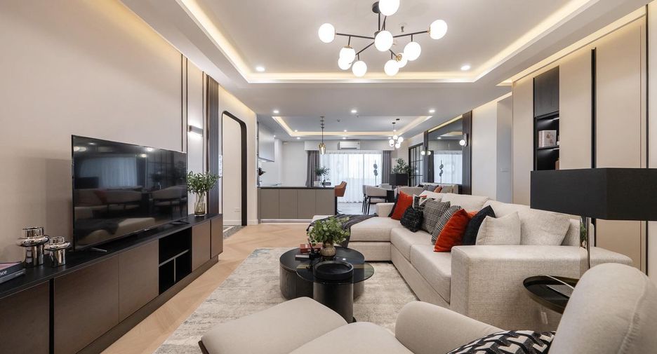 Wohnung zum Kauf mit 4 Zimmer in Watthana, Bangkok